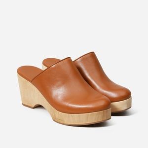 Everlane Leather Clogs